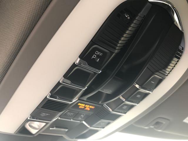 2014 Porsche Panamera 4dr HB