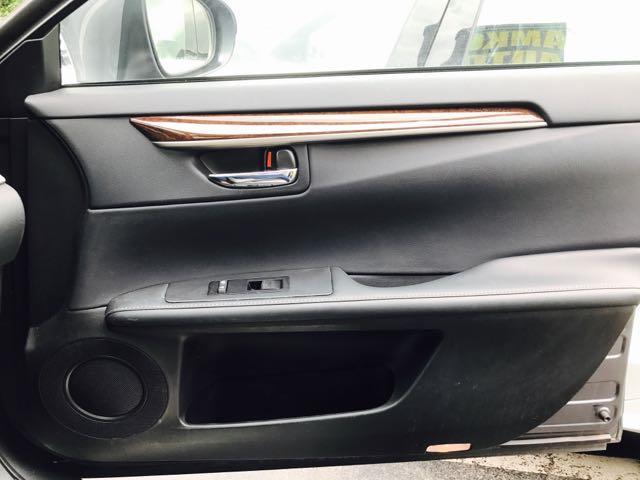2014 Lexus ES 350 4dr Sdn