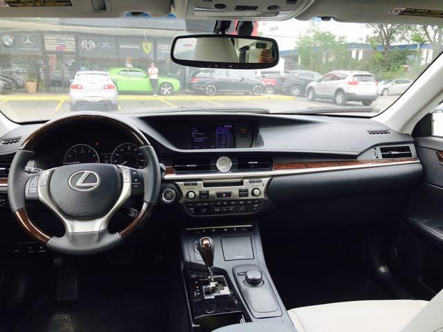 2014 Lexus ES 350 4dr Sdn