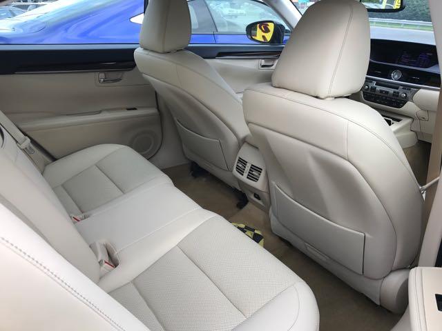 2014 Lexus ES 350 4dr Sdn