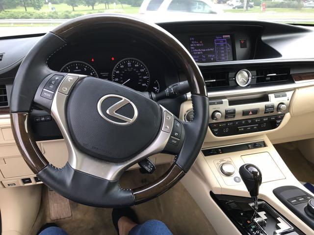 2014 Lexus ES 350 4dr Sdn