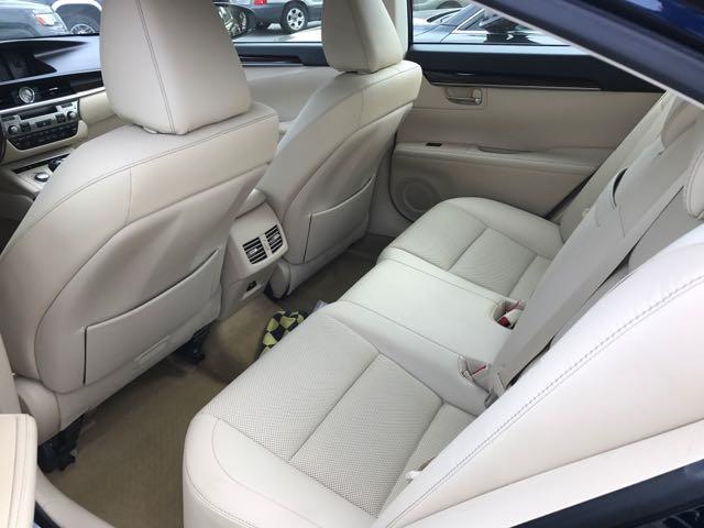 2014 Lexus ES 350 4dr Sdn