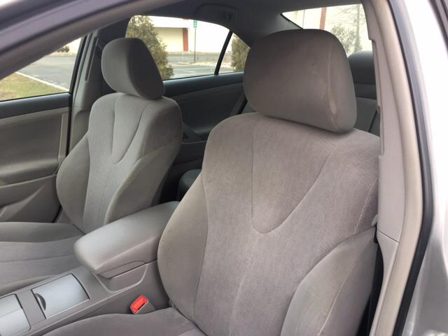 2010 Toyota Camry 4dr Sdn (Natl)