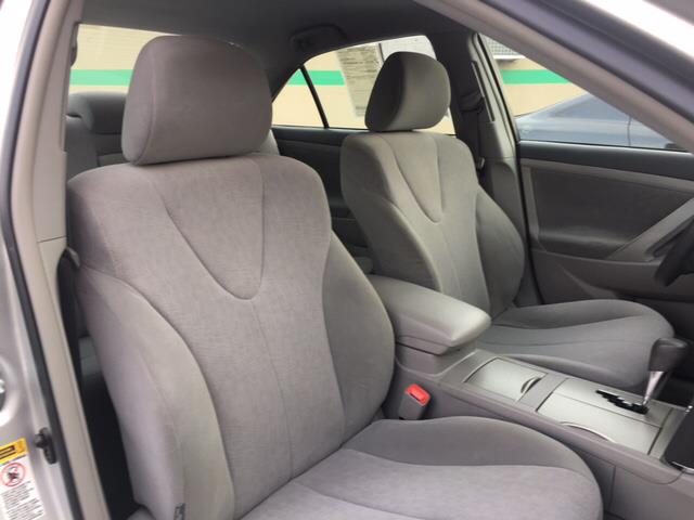 2010 Toyota Camry 4dr Sdn (Natl)