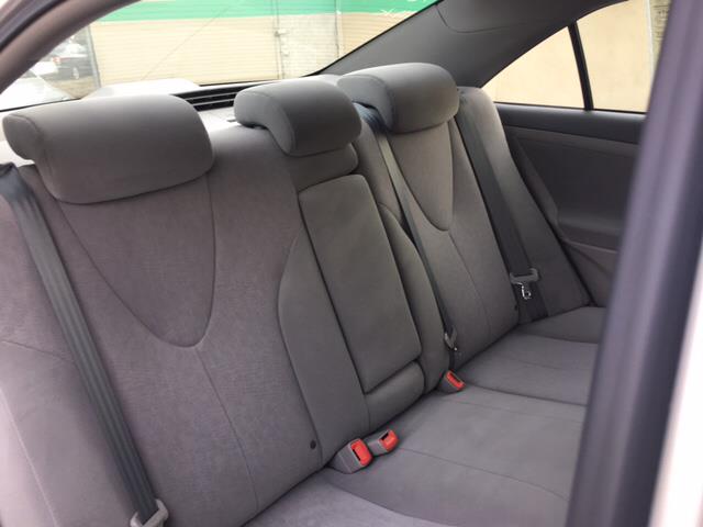 2010 Toyota Camry 4dr Sdn (Natl)
