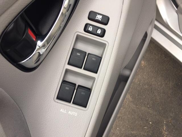 2010 Toyota Camry 4dr Sdn (Natl)