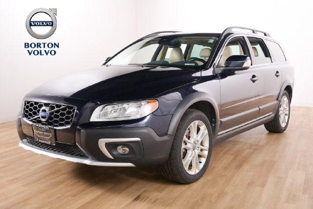 2016 Volvo XC70 T5 Premier for sale in Golden Valley, MN