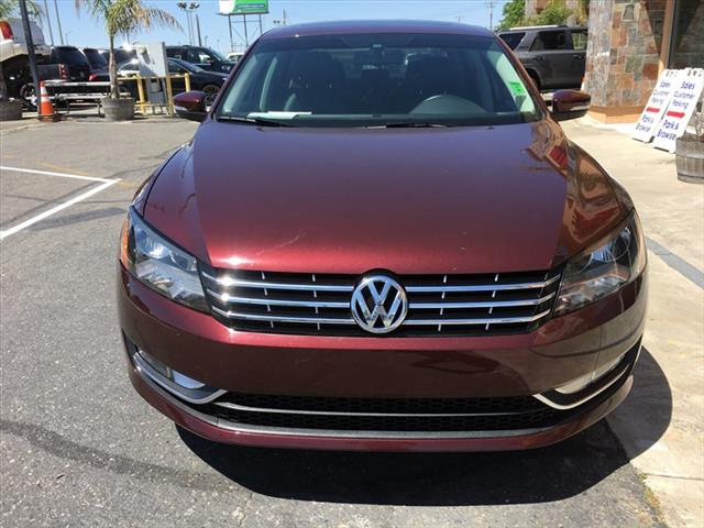 2013 Volkswagen Passat SEL Premium