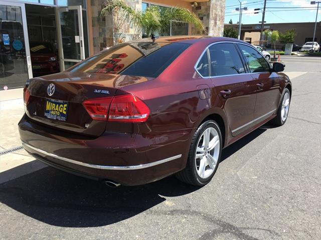 2013 Volkswagen Passat SEL Premium