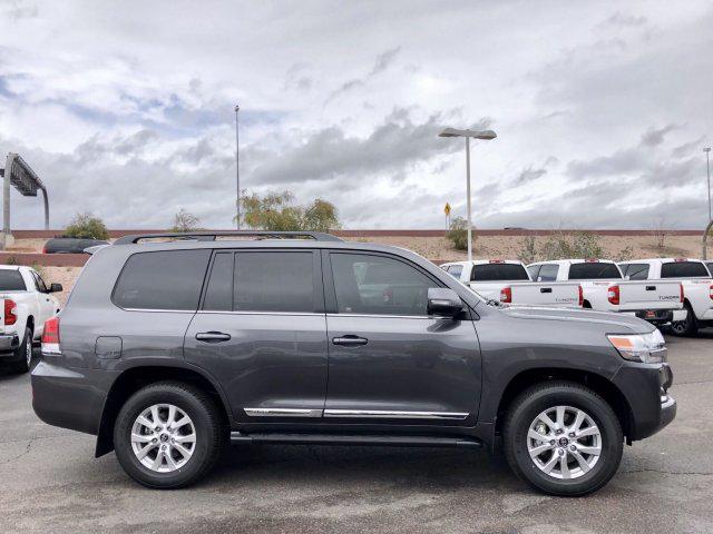 2019 Toyota Land Cruiser V8