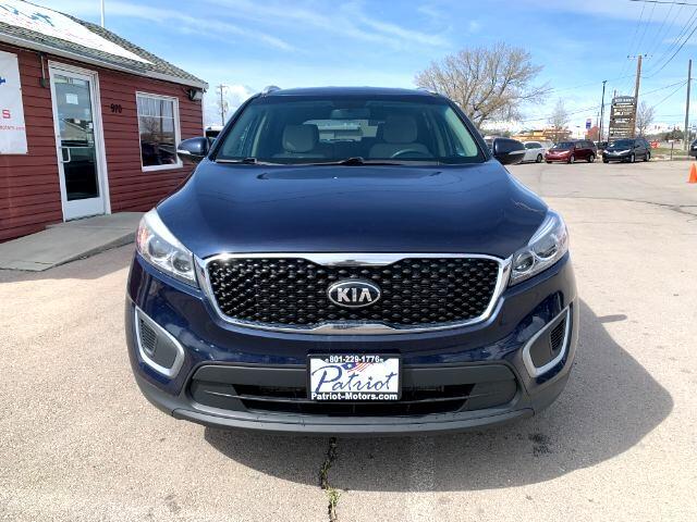2017 Kia Sorento 3.3L LX