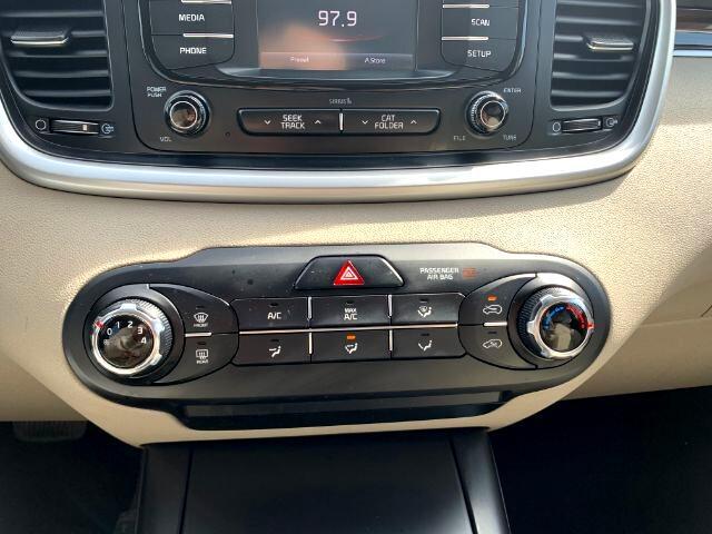 2017 Kia Sorento 3.3L LX