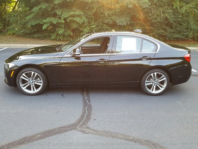 2017 BMW 3 Series 330i