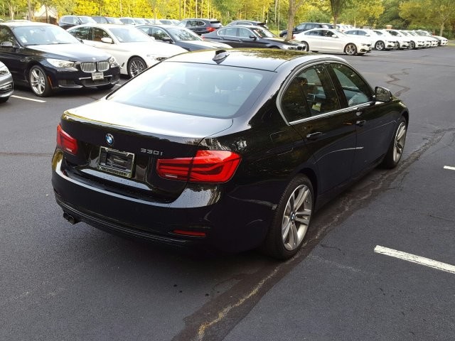 2017 BMW 3 Series 330i