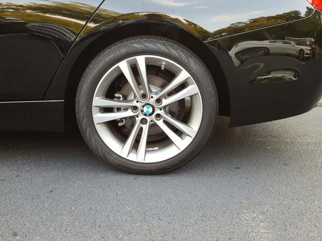 2017 BMW 3 Series 330i