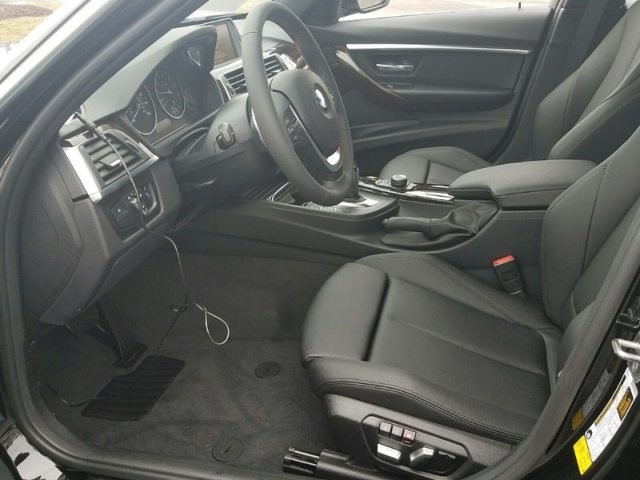 2017 BMW 3 Series 330i