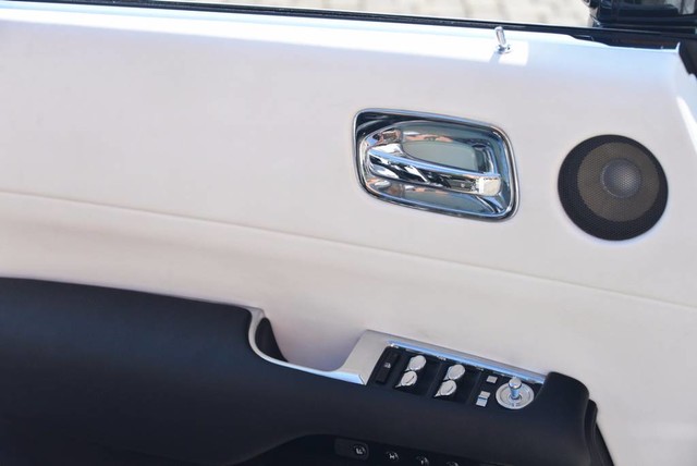 2016 Rolls-Royce Dawn 2dr Convertible