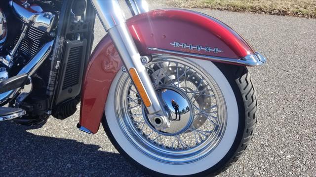 2018 Hd Deluxe [1]