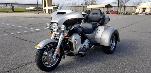 2018 Hd Tri Glide Ultra [9]
