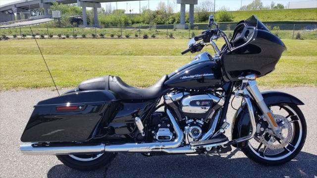 2018 Harley-Davidson Road Glide [16]