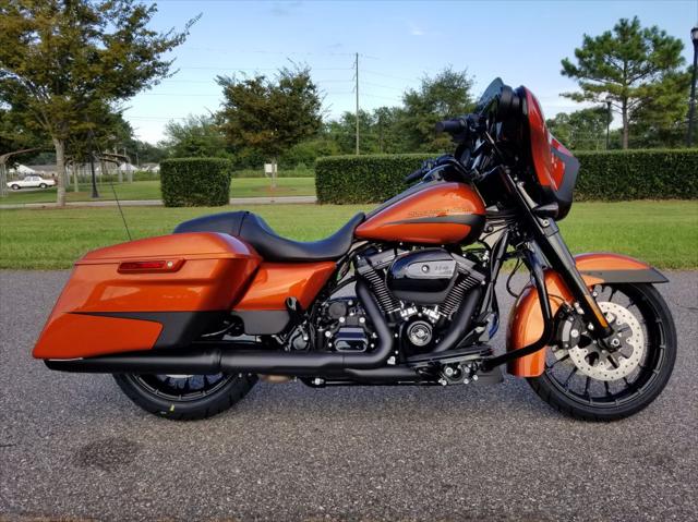 2019 Harley-Davidson Street Glide Special [9]