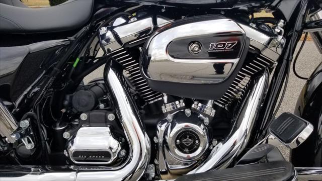 2018 Hd Street Glide [2]