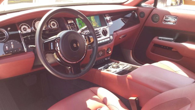 2014 Rolls-Royce Wraith 2dr Coupe