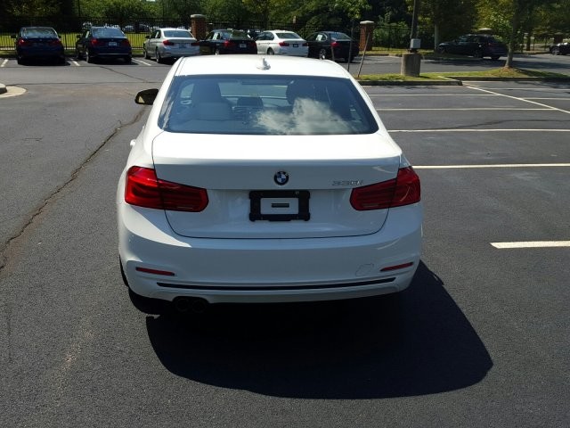 2017 BMW 3 Series 330i