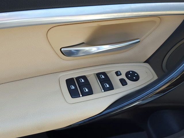 2017 BMW 3 Series 330i
