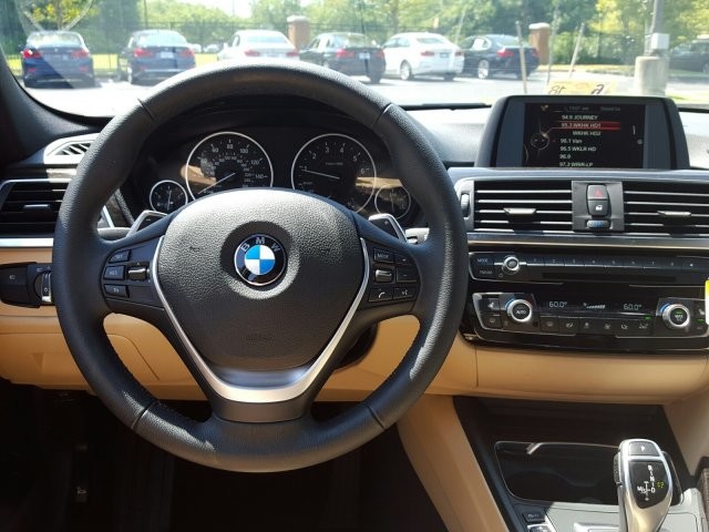 2017 BMW 3 Series 330i
