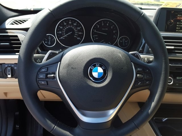 2017 BMW 3 Series 330i