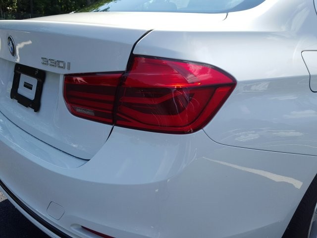 2017 BMW 3 Series 330i
