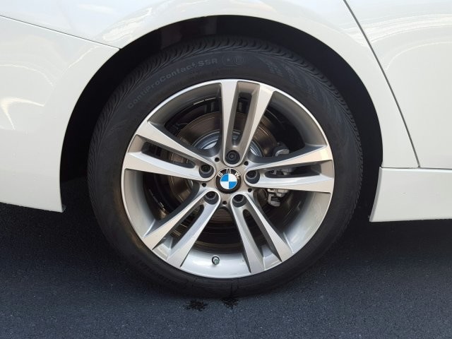 2017 BMW 3 Series 330i