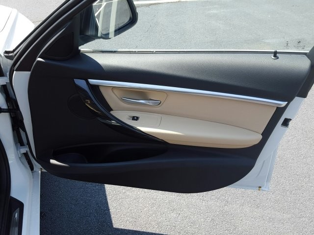 2017 BMW 3 Series 330i