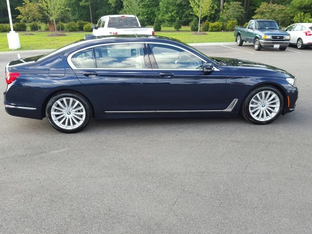 2018 BMW 7 Series 740i