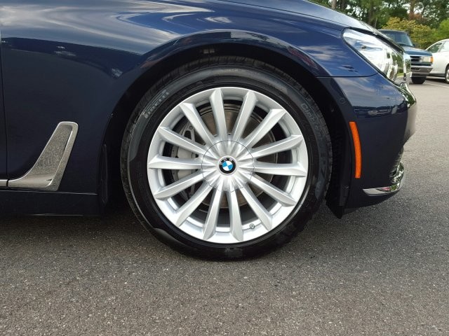 2018 BMW 7 Series 740i