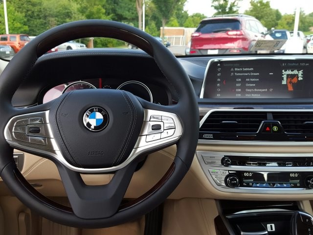 2018 BMW 7 Series 740i