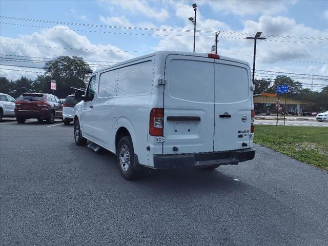 2015 Nissan 2500 SV V6