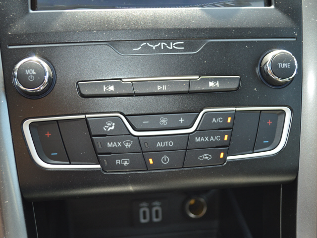 2019 Ford Fusion Hybrid SE FWD