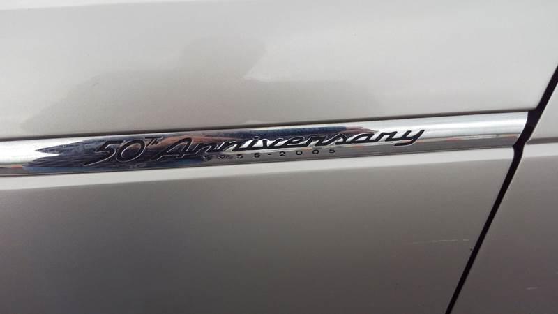 2005 Ford Thunderbird Deluxe/Premium/50th Anniversary