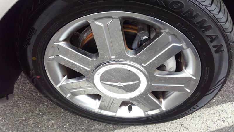 2005 Ford Thunderbird Deluxe/Premium/50th Anniversary