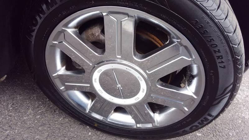 2005 Ford Thunderbird Deluxe/Premium/50th Anniversary