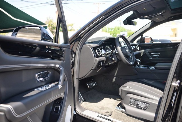 2018 Bentley Bentayga Onyx Edition