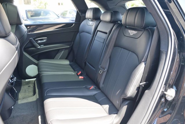 2018 Bentley Bentayga Onyx Edition