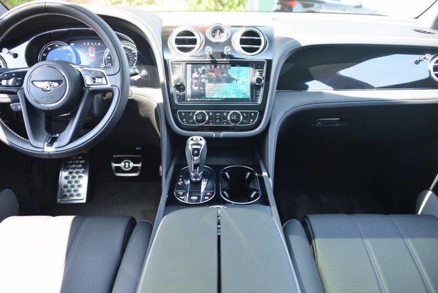 2018 Bentley Bentayga Onyx Edition