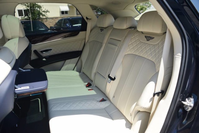 2018 Bentley Bentayga Onyx Edition