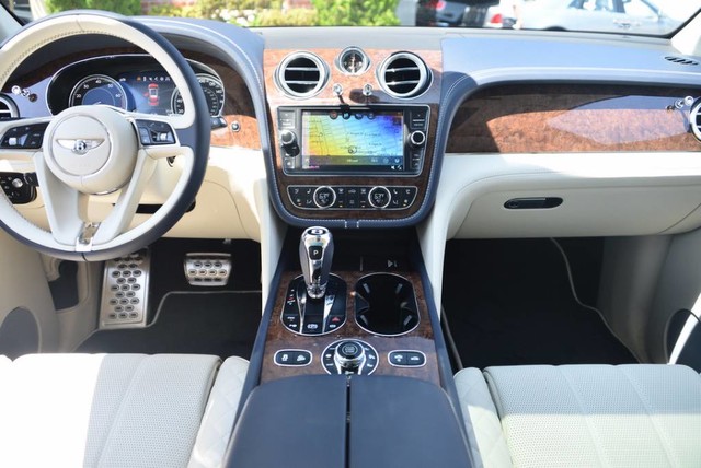 2018 Bentley Bentayga Onyx Edition