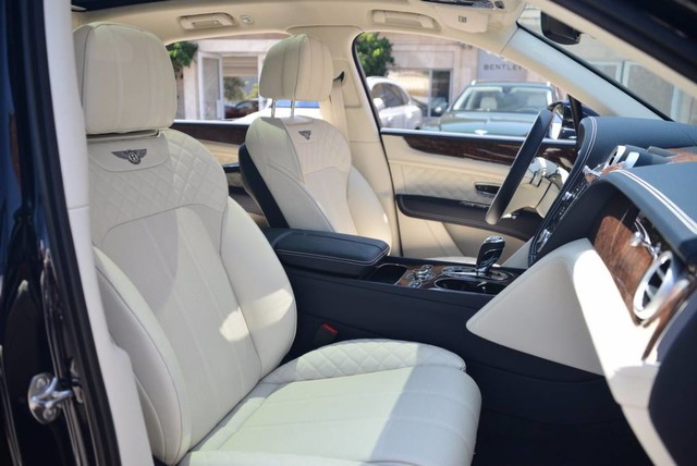 2018 Bentley Bentayga Onyx Edition