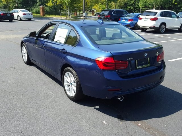 2017 BMW 3 Series 320i xDrive