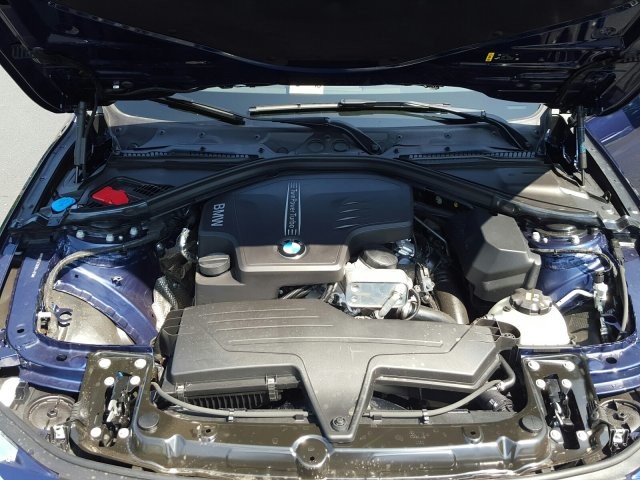 2017 BMW 3 Series 320i xDrive